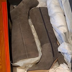 Ann Taylor, gray faux suede boots, size 7, new in box